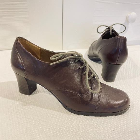Franco Sarto Shoes - Franco Sarto Leather Lace Up Heeled Oxfords